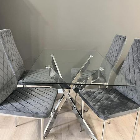 Staywell For 4 In The City I Parking I Wifi I Netflix Paderborn Exterior foto